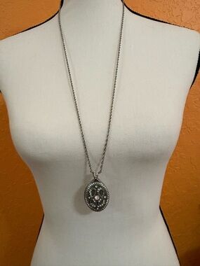 Lia Sophia Silver-Tone Filigree Oval Locket Necklace with Clear Crystal